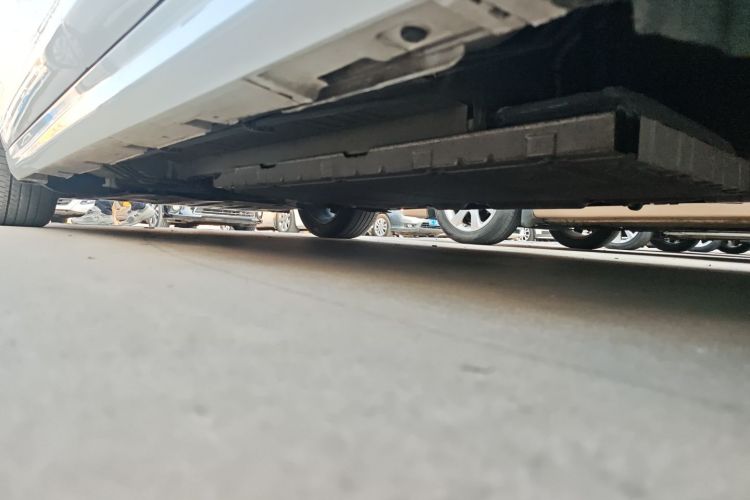 比亚迪 秦PLUS 2021款 DM-i 55KM 旗舰型局部细节9002