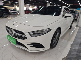 奔驰A级 2020款 改款 A 180 L 运动轿车特殊配置