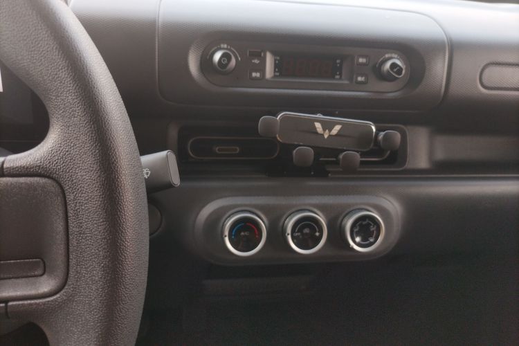 五菱汽车 五菱之光新能源 2025款 201km 舒适型局部细节16