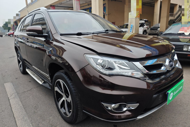 比亚迪S7 2016款 2.0T 自动尊贵型Plus车身外观3