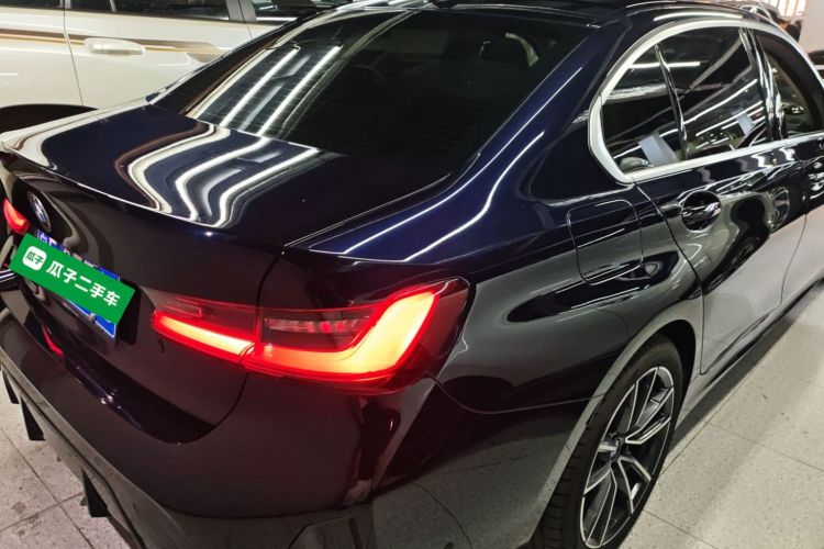 宝马3系 2025款 325Li M运动套装车身外观7