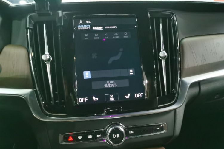 沃尔沃S90 2021款 B5 智远豪华版中控内饰16
