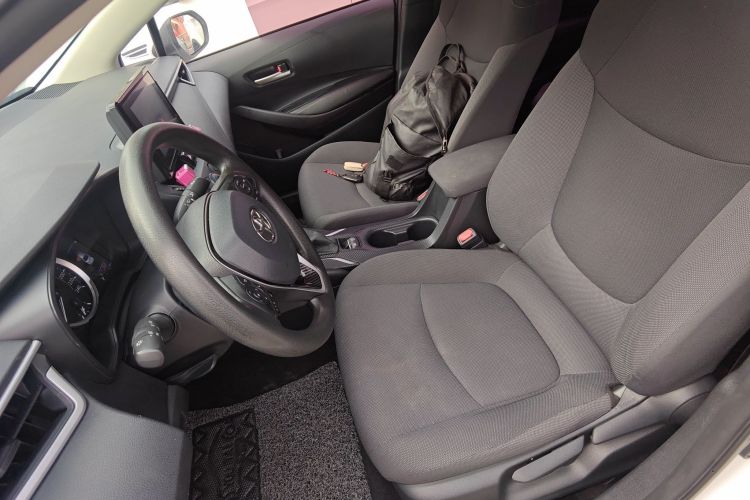 丰田 卡罗拉 2022款 TNGA 1.5L CVT先锋版局部细节19