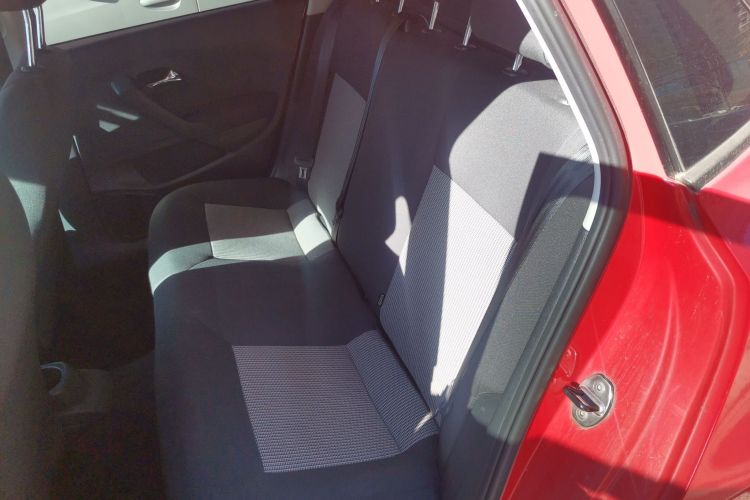 大众 Polo 2016款 1.4L 自动风尚型中控内饰7003