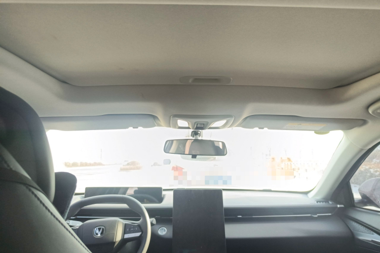 长安 逸动 2025款 蓝鲸 1.5T 500Bar尊贵型中控内饰22