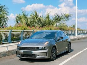 领克03 2021款 1.5TD DCT劲 冠军版