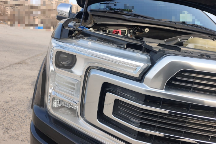 福特F-150猛禽 2019款 3.5T LTD车身外观8