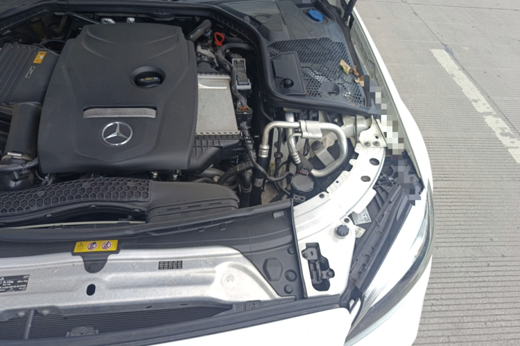 奔驰C级 2019款 C 180 L 时尚型运动版局部细节9007