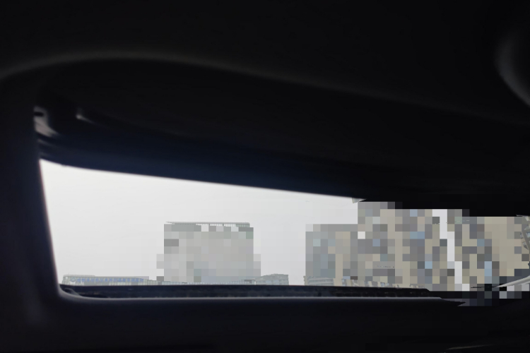 丰田 格瑞维亚 2024款 2.5L混动 旗舰ULTRA版局部细节22