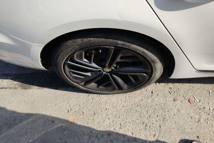 名爵 MG6 2020款 1.5T 自动Trophy豪华版车身外观6008