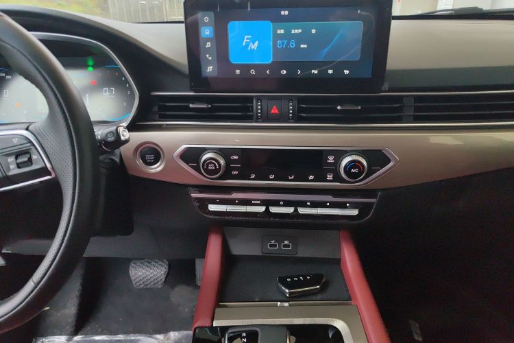 捷途X70 2024款 1.5T DCT跃享版 5座局部细节16