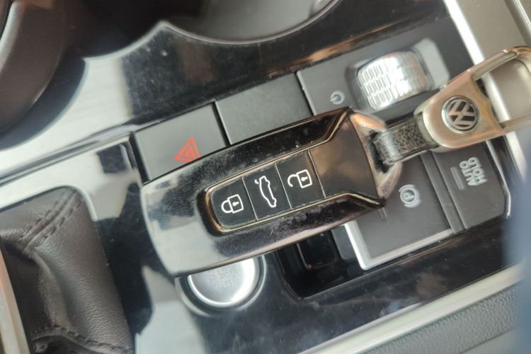 大众 途锐 2019款 3.0TSI 锐智版 国VI中控内饰11