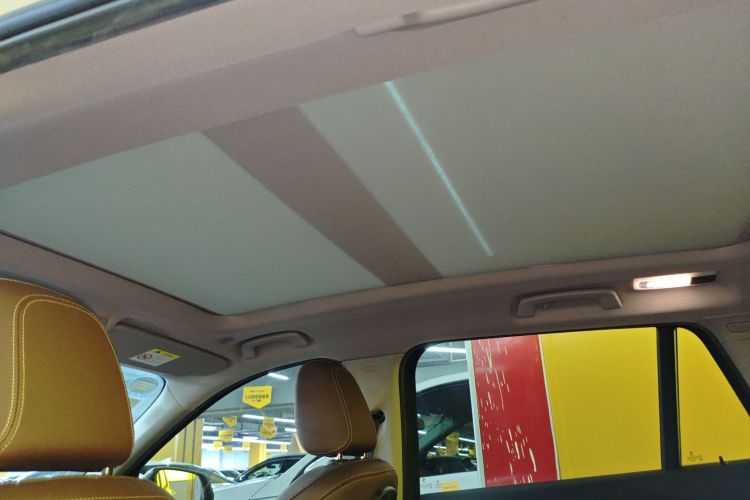 宝马X1 2019款 xDrive20Li 尊享型中控内饰22