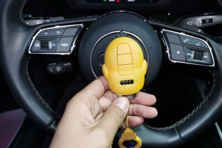 奥迪A3 2024款 A3L Limousine 35 TFSI RS套件燃速型中控内饰11