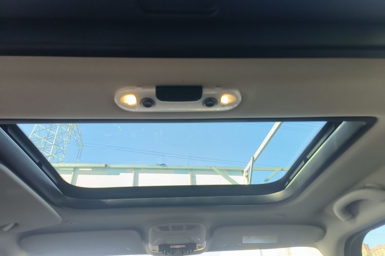 MINI Countryman 2017款 1.5T COOPER ALL4中控内饰22