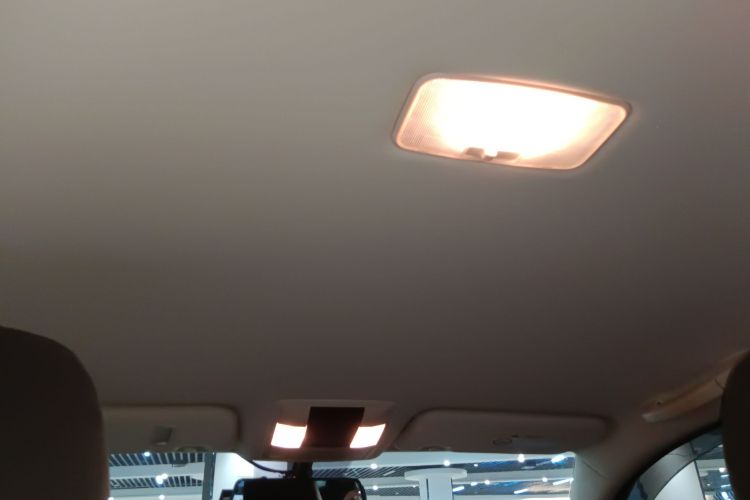 雷克萨斯CT 2017款 CT200h 精英版 单色 国V中控内饰22