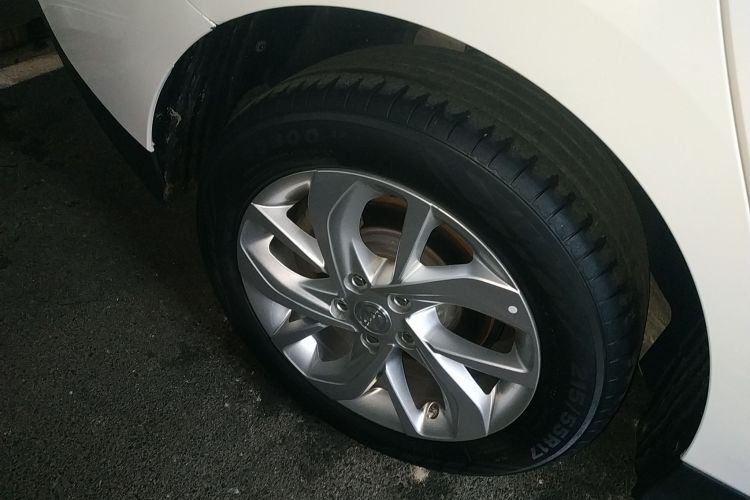 别克 微蓝6 2023款 改款 430km 出行版车身外观6008