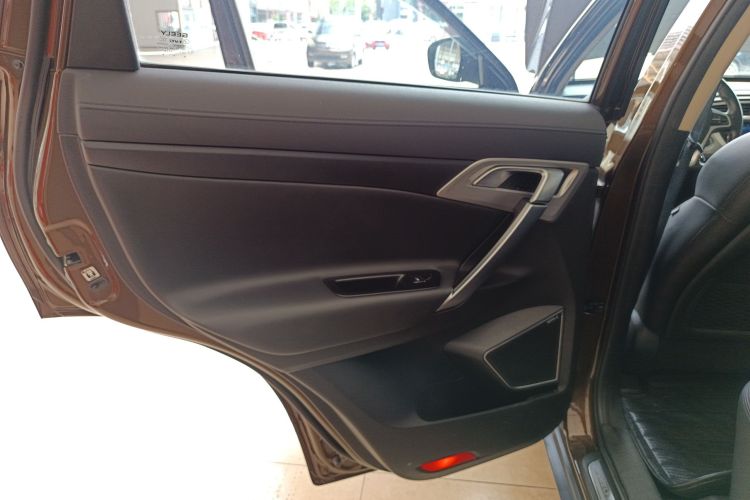 吉利汽车 博越 2016款 1.8TD 自动智尚型中控内饰49