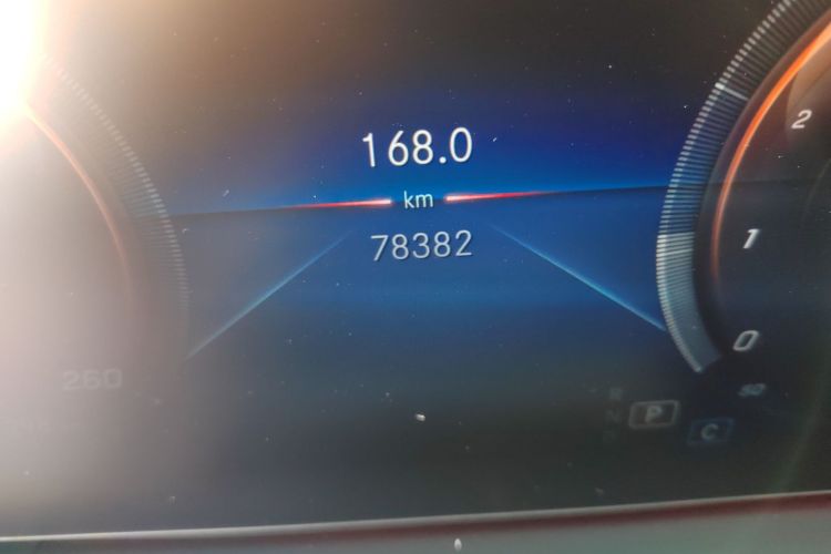 奔驰GLE 2020款 改款 GLE 350 4MATIC 时尚型中控内饰15