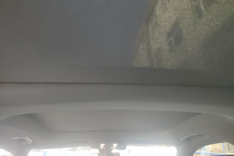 奔驰GLB 2020款 GLB 200 动感型局部细节22