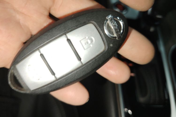 日产 天籁 2021款 2.0L XL 舒适版中控内饰7001