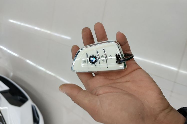 宝马X3 2023款 改款 xDrive30i 领先型 M曜夜套装中控内饰11