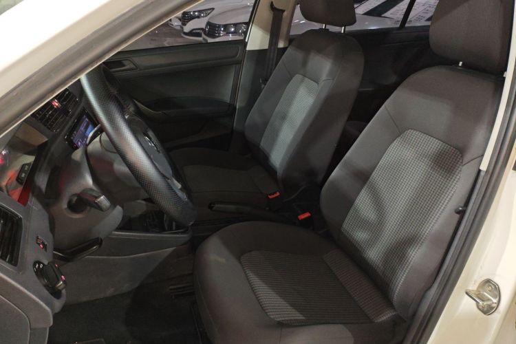 大众 桑塔纳 2016款 1.6L 手动风尚版中控内饰19