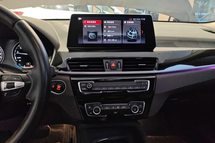 宝马X1 2021款 sDrive25Li 领先型中控内饰16