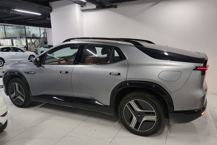 长安启源E07 2025款 纯电 四驱 90kWh Ultra高性能版车身外观6003