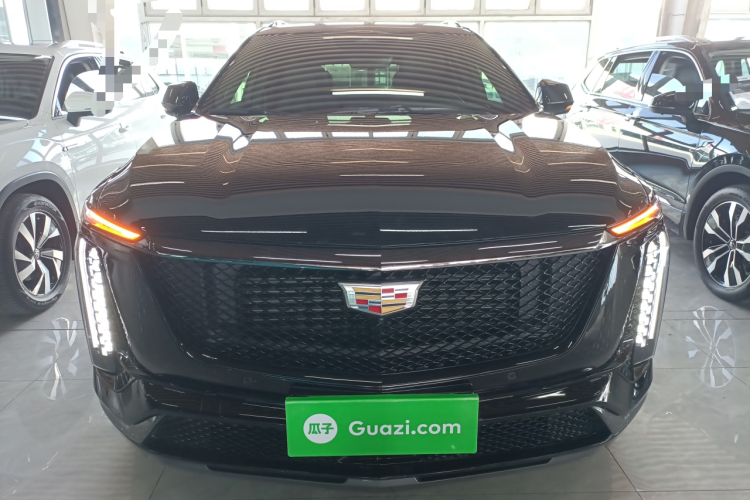 凯迪拉克XT5 2025款 2.0T 尊贵型车身外观2