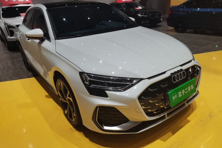 奥迪A3 2025款 Sportback 35TFSI 飞驰尊享型车身外观6002