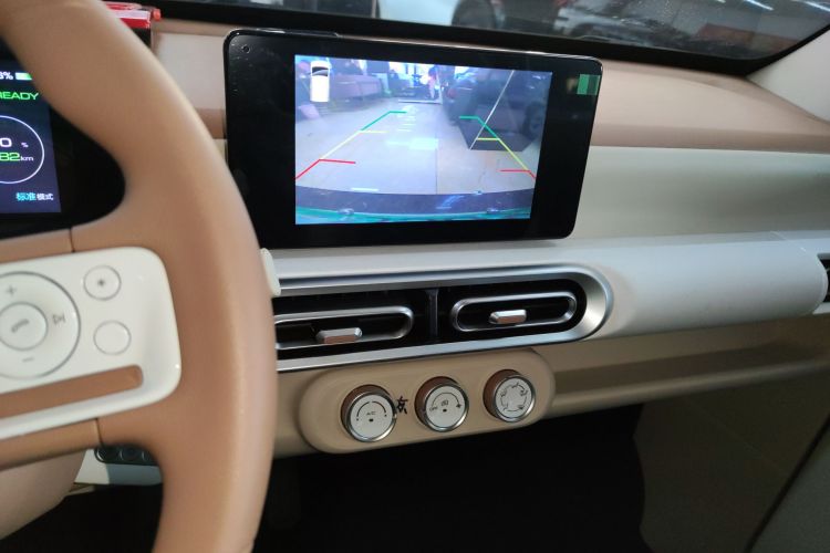 五菱汽车 宏光MINIEV 2024款 第三代 215km 进阶版中控内饰16