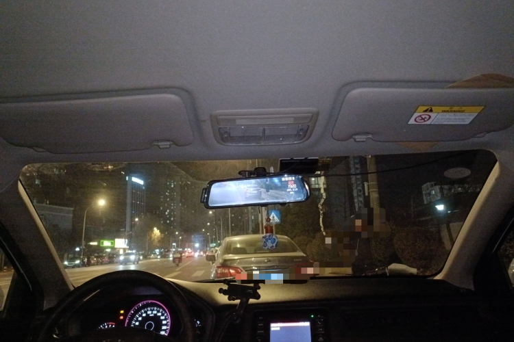 本田 缤智 2015款 1.5L CVT两驱舒适型中控内饰22