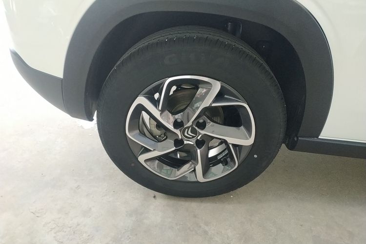 雪铁龙C3-XR 2021款 190THP DCT致尚版车身外观6008