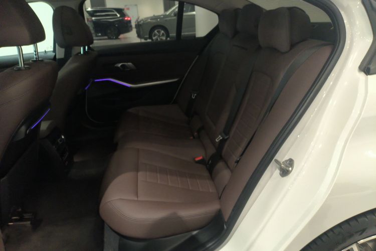 宝马3系 2021款 改款 325Li M运动套装中控内饰21