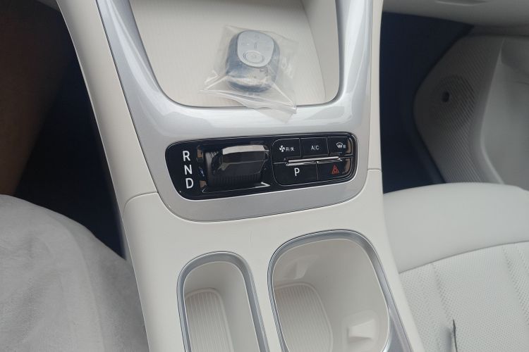 吉利银河 星愿 2026款 310km 青春版中控内饰18