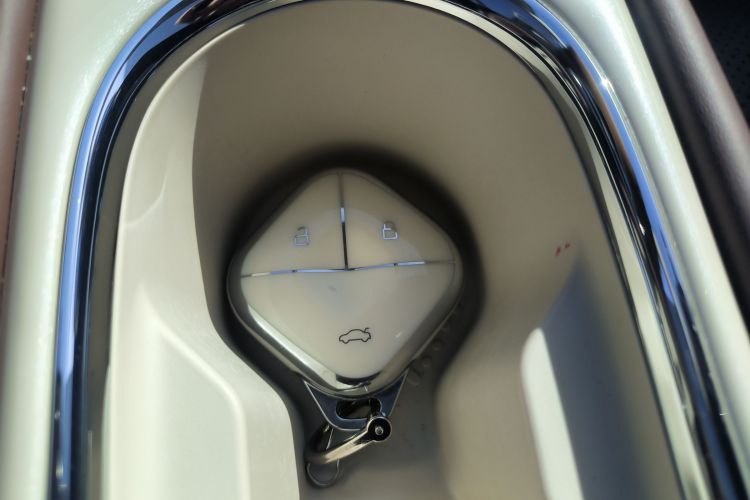 五菱汽车 五菱缤果 2025款 333km 悦享款中控内饰11