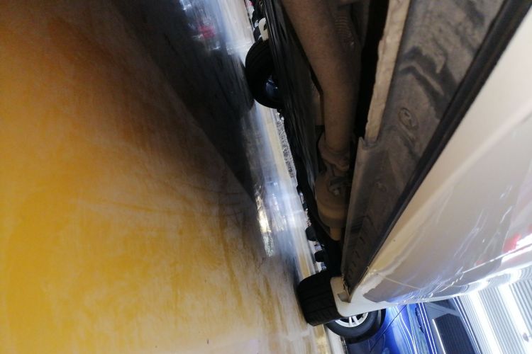 理想汽车 理想ONE 2020款 增程6座版局部细节9001