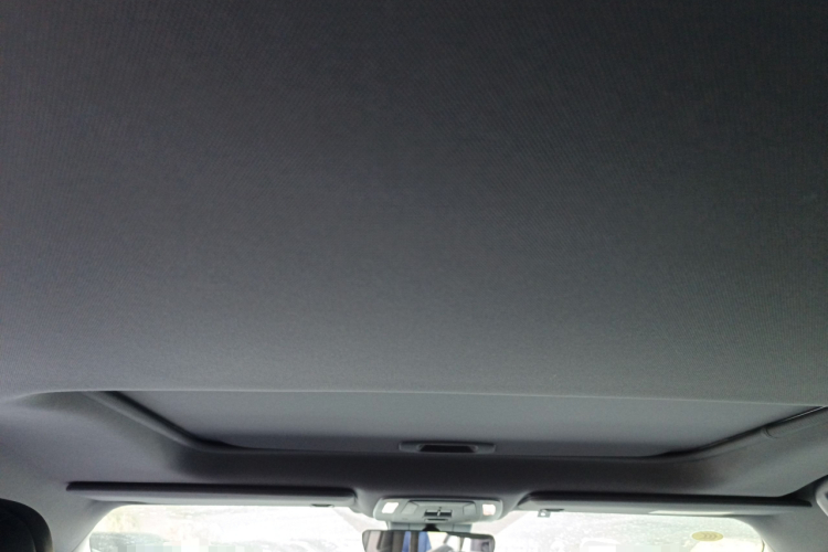 丰田 赛那SIENNA 2024款 2.5L混动 四驱尊贵版中控内饰22