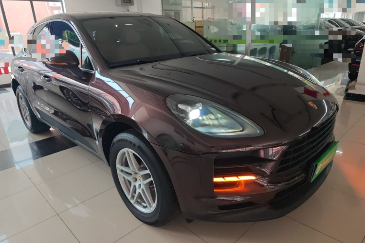 保时捷 2018款 Macan 2.0T车身外观3
