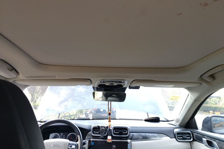 领克02 2018款 1.5T DCT两驱耀Pro版 国V局部细节22