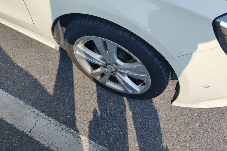 奔驰A级(进口) 2016款 A 200 动感型车身外观10