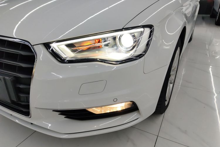 奥迪A3 2015款 Limousine 35 TFSI 百万纪念舒享型局部细节36