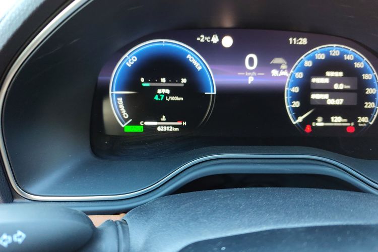 丰田 亚洲龙 2024款 双擎 2.0L 豪华版中控内饰15