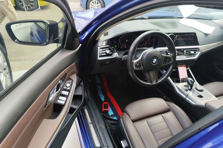 宝马3系 2020款 325Li M运动曜夜套装中控内饰7003