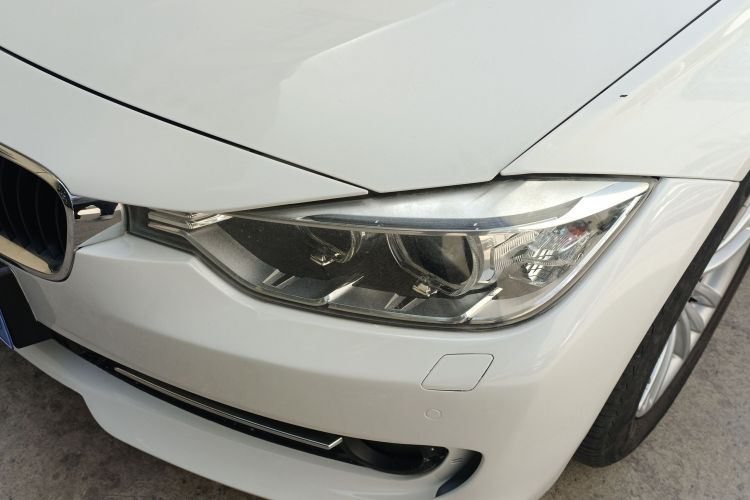 宝马3系 2014款 320Li 时尚型车身外观36