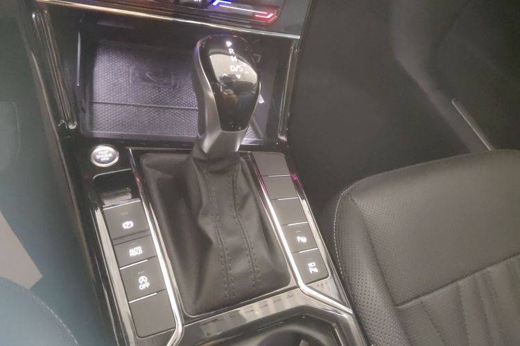 大众 帕萨特 2023款 330TSI 豪华版局部细节18