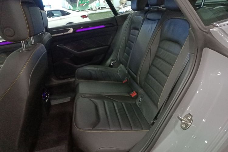 一汽-大众CC 2024款 380TSI 夺目版中控内饰21