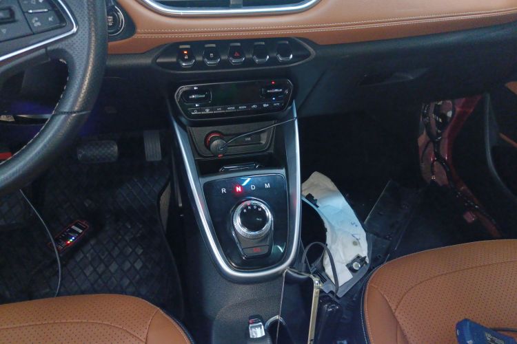 宝骏510 2017款 1.5L 自动豪华型中控内饰18