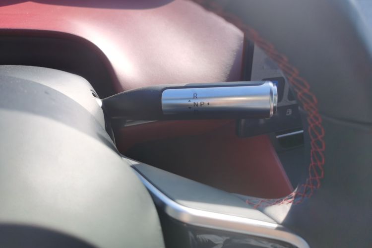 鸿蒙智行 智界R7 2025款 增程 251km Pro中控内饰18